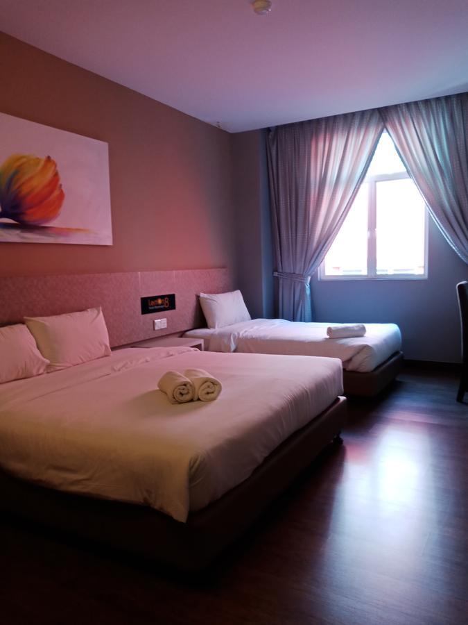 Lemon 8 Boutique Hotel @ Melaka Екстериор снимка